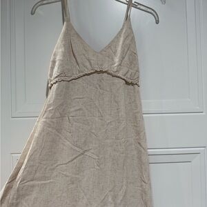 Women’s Oatmeal Boutique Linen Dress (M)